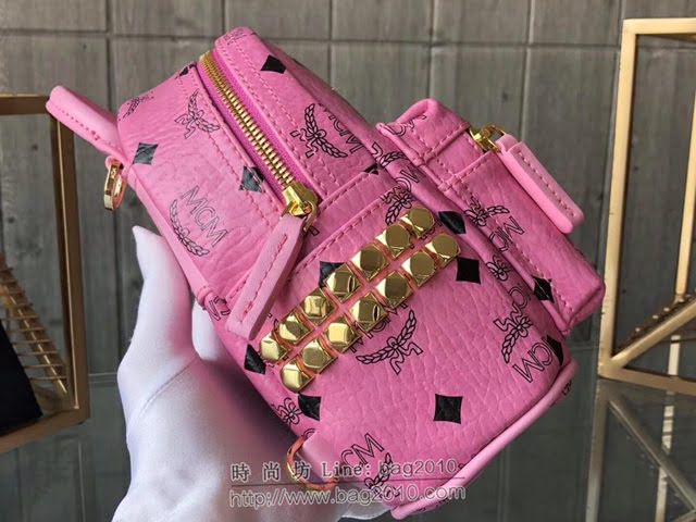 MCM雙肩背包 原單 超mini Stark經典女背包 側邊點綴鉚釘 MCM後背包 時尚迷人單品  mdmc1093